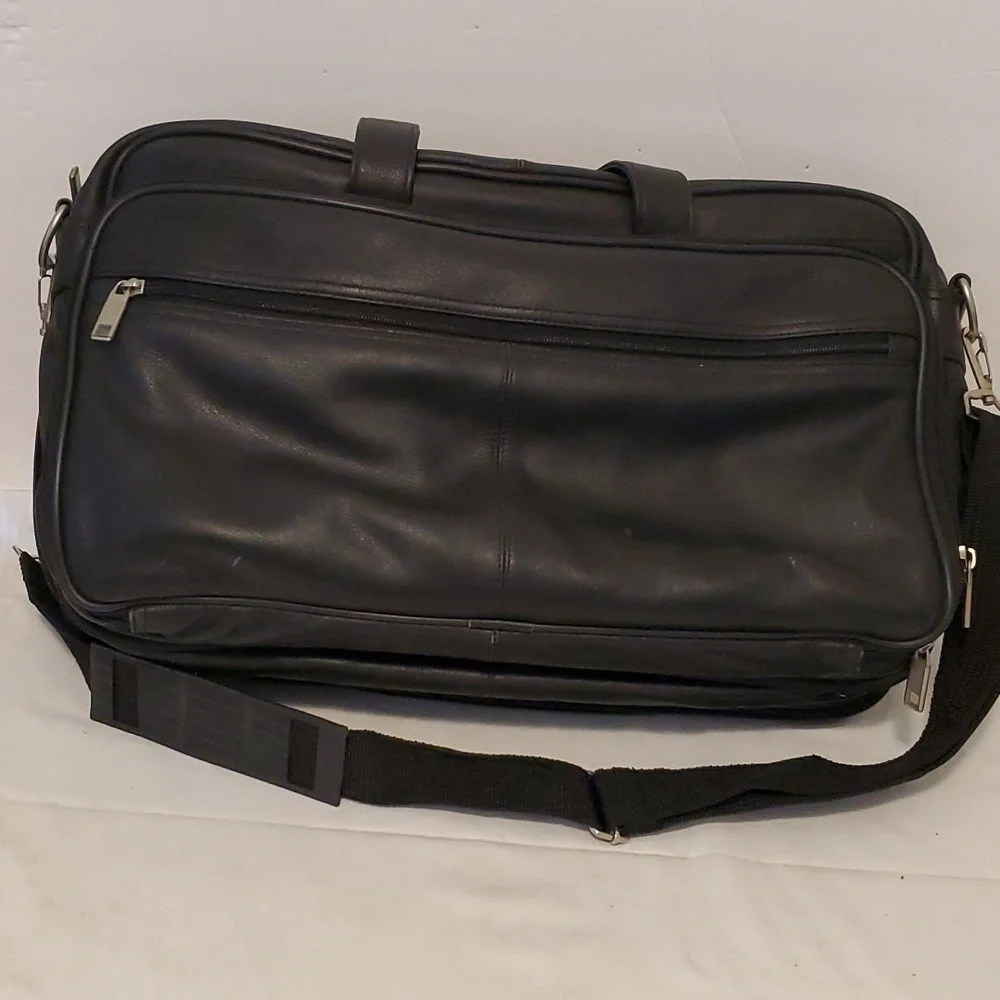Black Fullgrain Cowhide Leather Expandable Travel Bag